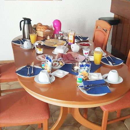 Готель Pension Wiesengrund Thal Екстер'єр фото